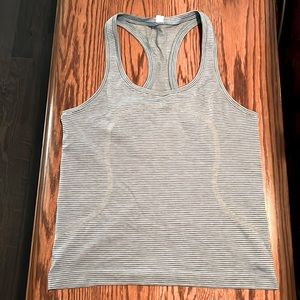 Lululemon swift tech tank racer length